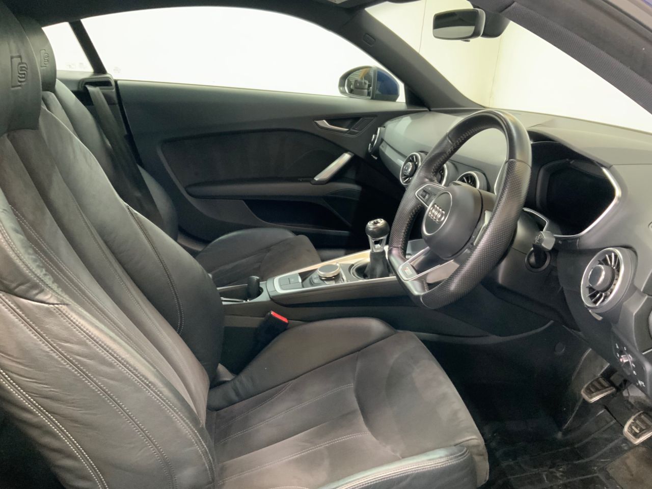 2015 AUDI TT 2.0 TDI ultra S line Coupe 3dr Diesel Manual Euro 6 (s/s) (184 ps) - vehicle photo 15 for sale on PureCar
