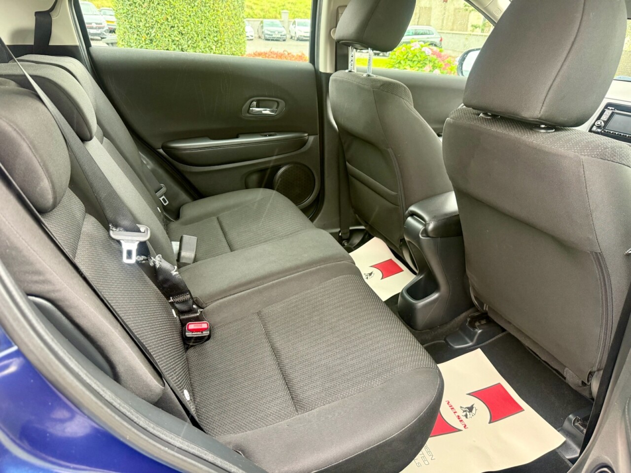 2016 HONDA HR-V 1.6 i-DTEC S SUV 5dr Diesel Manual Euro 6 (£25 P/A ROAD TAX) - vehicle photo 9 for sale on PureCar