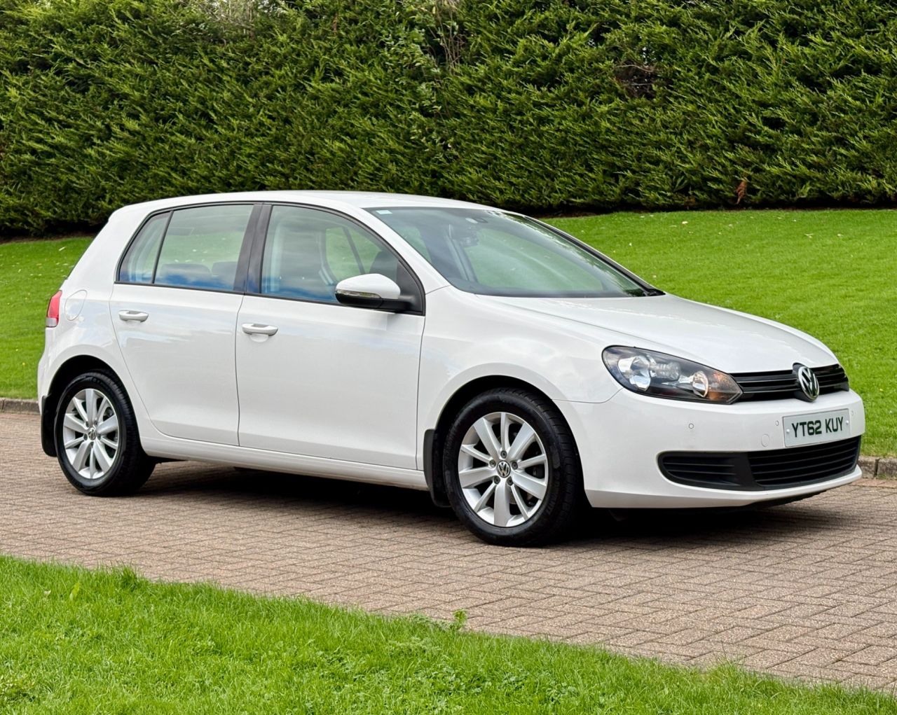 2012 VOLKSWAGEN GOLF 1.6 TDI Match Hatchback 5dr Diesel Manual Euro 5 (105 ps) - vehicle photo 5 for sale on PureCar