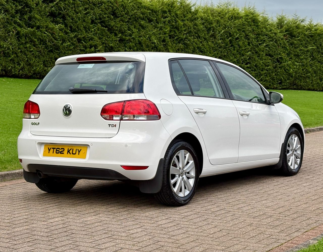 2012 VOLKSWAGEN GOLF 1.6 TDI Match Hatchback 5dr Diesel Manual Euro 5 (105 ps) - vehicle photo 3 for sale on PureCar