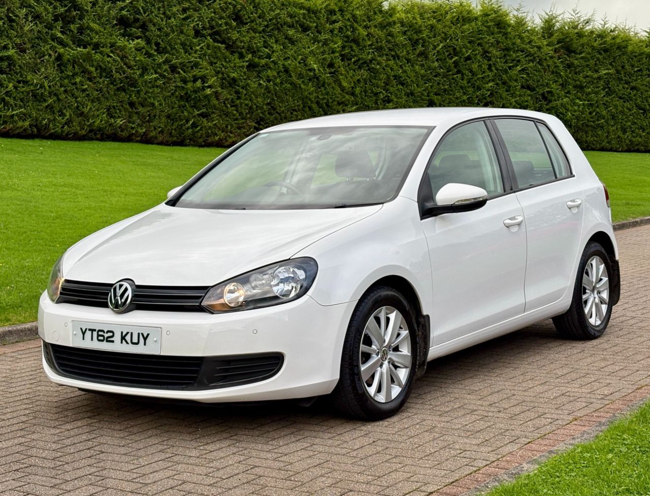 2012 VOLKSWAGEN GOLF 1.6 TDI Match Hatchback 5dr Diesel Manual Euro 5 (105 ps) - vehicle photo 2 for sale on PureCar