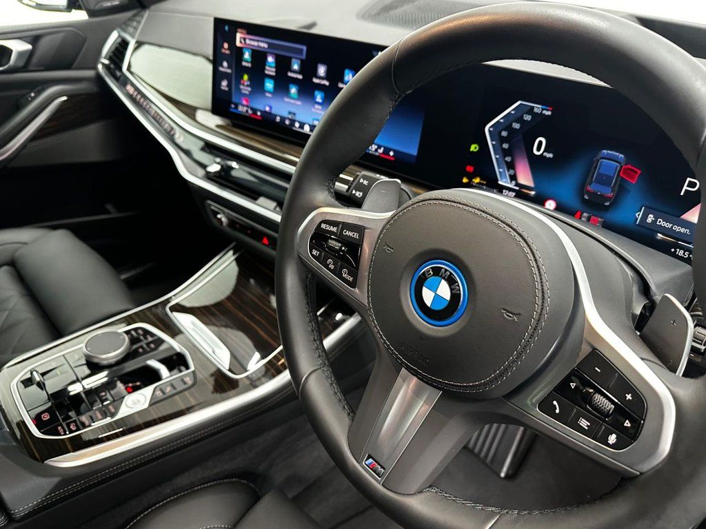2025 BMW X5 3.0 50e 25.7kWh M Sport SUV 5dr Petrol Plug-in Hybrid Steptronic xDrive Eur - vehicle photo 10 for sale on PureCar