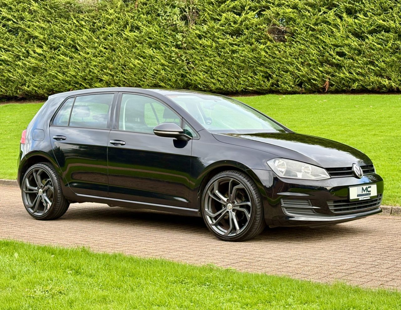 2014 VOLKSWAGEN GOLF 1.6 TDI BlueMotion Tech S Hatchback 5dr Diesel Manual Euro 5 (s/s) (105 ps) - vehicle photo 5 for sale on PureCar