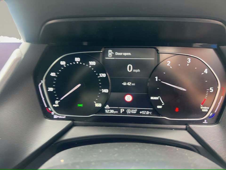 2021 BMW 1 SERIES 1.5 116d M Sport Hatchback 5dr Diesel DCT Euro 6 (s/s) (116 ps) - vehicle photo 16 for sale on PureCar