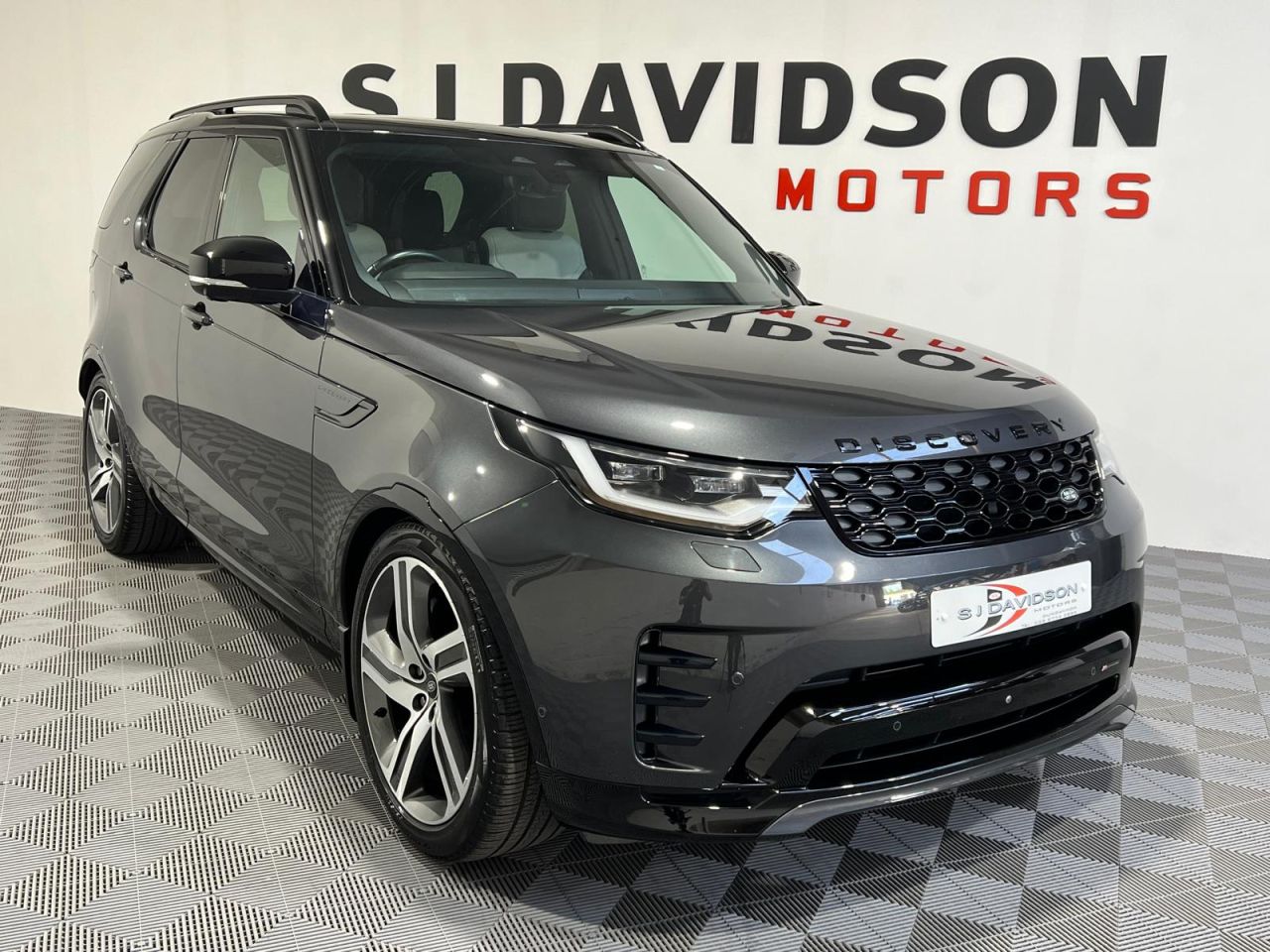 2022 LAND ROVER DISCOVERY 3.0 D300 MHEV R-Dynamic SE SUV 5dr Diesel Auto 4WD Euro 6 (s/s) (300 ps) - vehicle photo 7 for sale on PureCar
