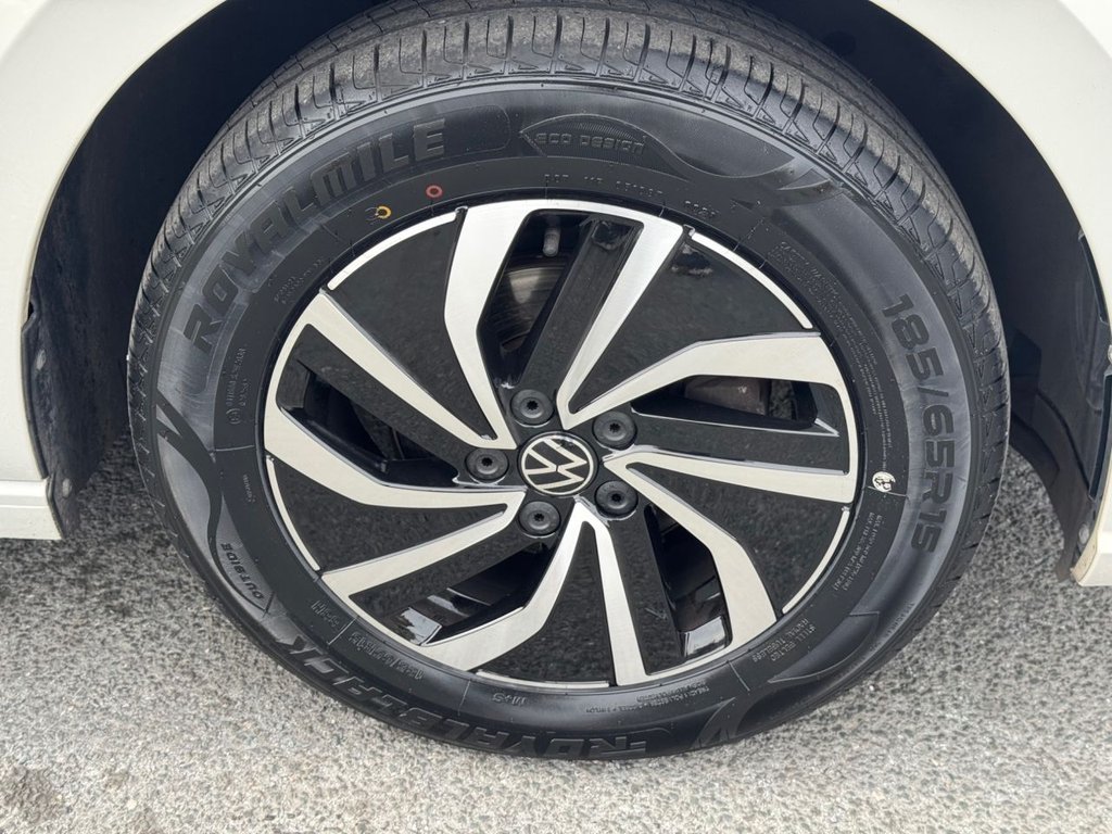 2025 Volkswagen Polo — image 14