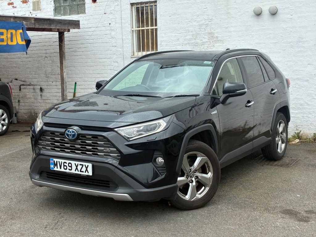 2019 Toyota RAV4 — image 7