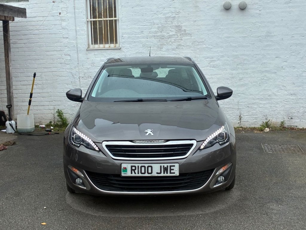 2015 Peugeot 308 SW — image 4