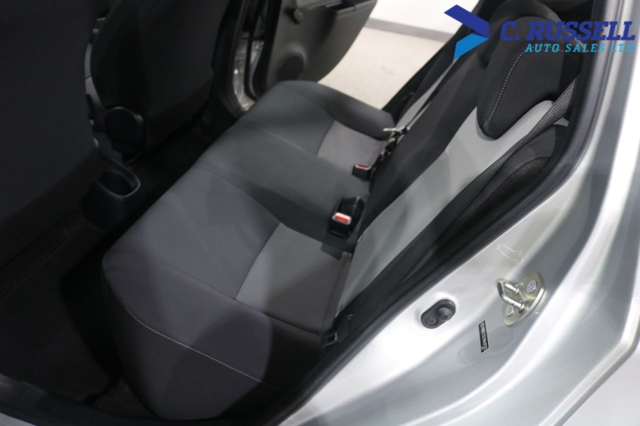 2020 TOYOTA YARIS 1.5 VVT-i Icon Hatchback 5dr Petrol Manual Euro 6 (111 ps) - vehicle photo 13 for sale on PureCar