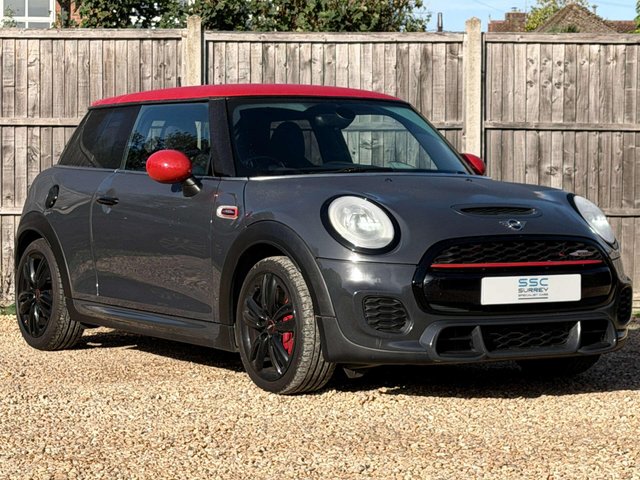 2016 MINI Hatch