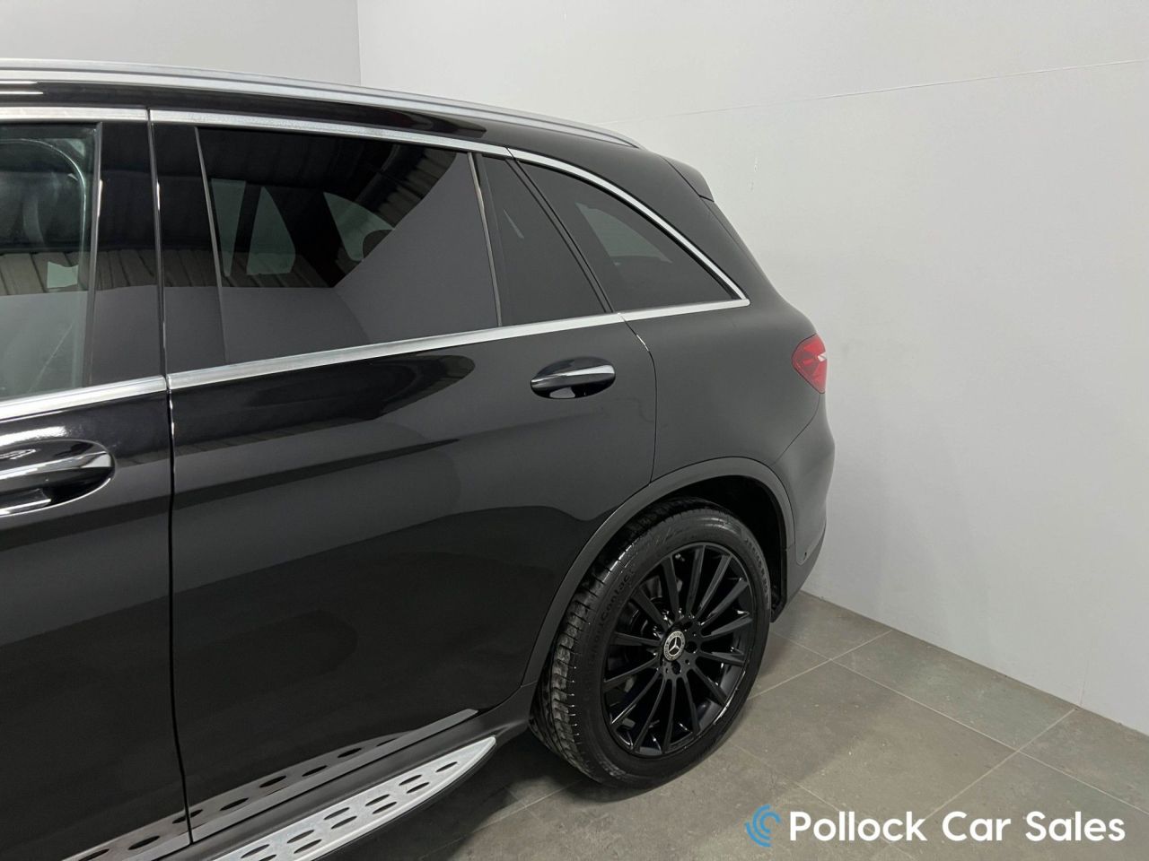 2018 MERCEDES GLC GLC220d AMG Line Premium Plus 4MATIC 170BHP Premium Plus AMG Line 4Matic - vehicle photo 15 for sale on PureCar