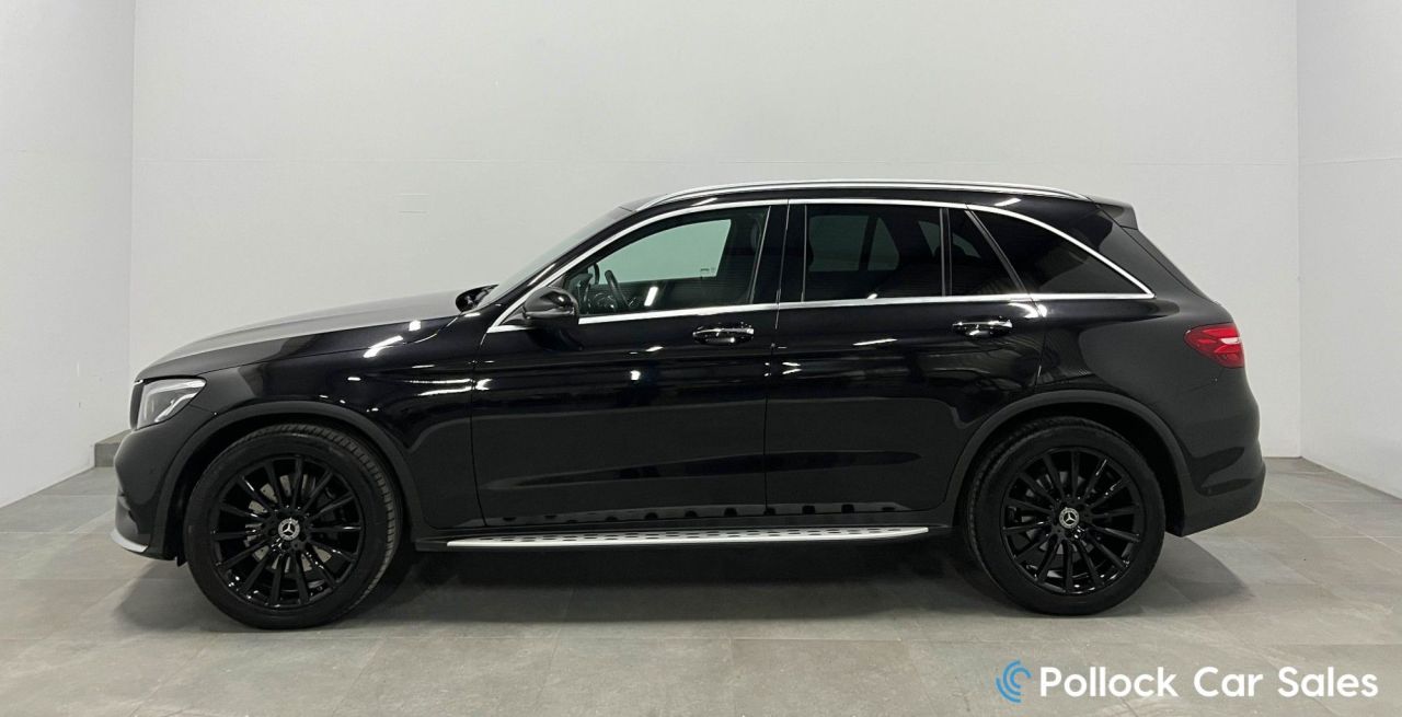 2018 MERCEDES GLC GLC220d AMG Line Premium Plus 4MATIC 170BHP Premium Plus AMG Line 4Matic - vehicle photo 4 for sale on PureCar