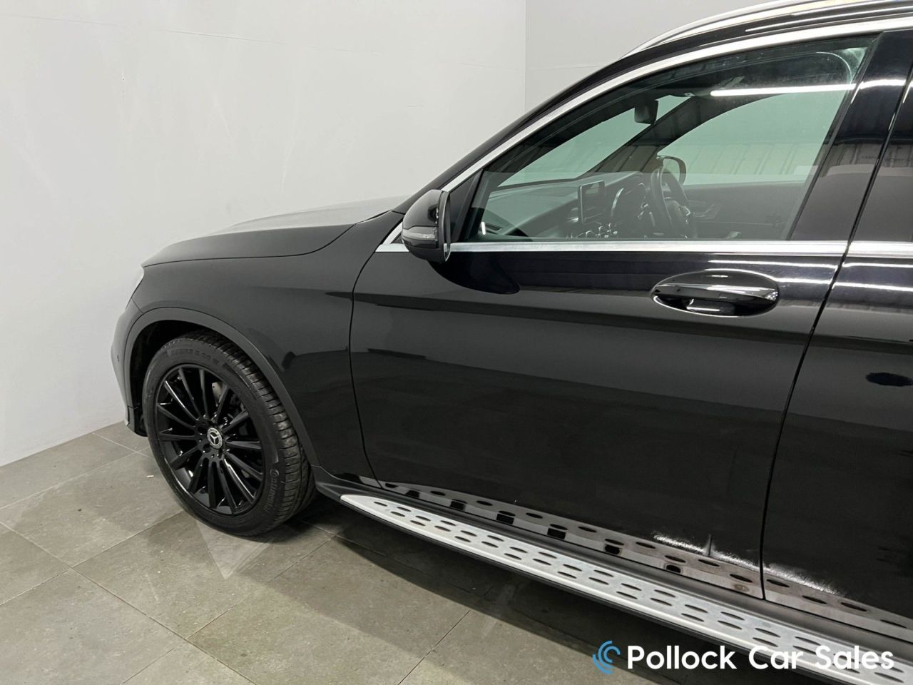 2018 MERCEDES GLC GLC220d AMG Line Premium Plus 4MATIC 170BHP Premium Plus AMG Line 4Matic - vehicle photo 19 for sale on PureCar