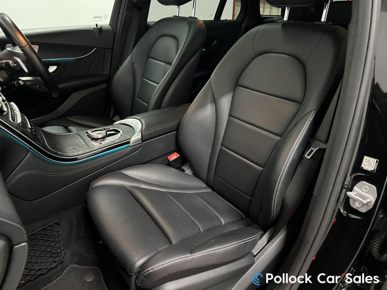 2018 MERCEDES GLC GLC220d AMG Line Premium Plus 4MATIC 170BHP Premium Plus AMG Line 4Matic - vehicle photo 35 for sale on PureCar