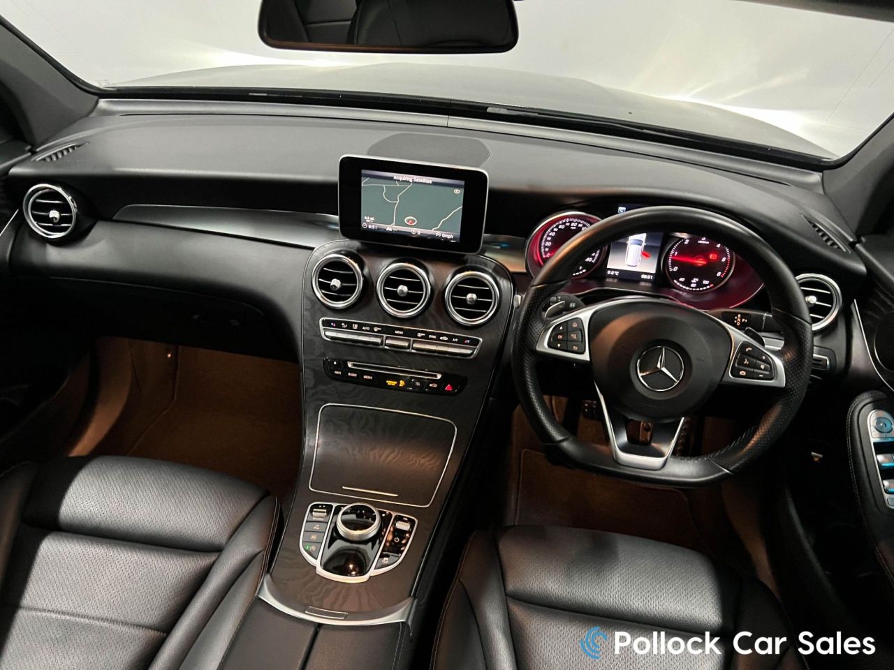 2018 MERCEDES GLC GLC220d AMG Line Premium Plus 4MATIC 170BHP Premium Plus AMG Line 4Matic - vehicle photo 41 for sale on PureCar