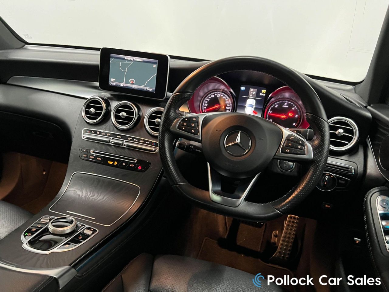 2018 MERCEDES GLC GLC220d AMG Line Premium Plus 4MATIC 170BHP Premium Plus AMG Line 4Matic - vehicle photo 42 for sale on PureCar