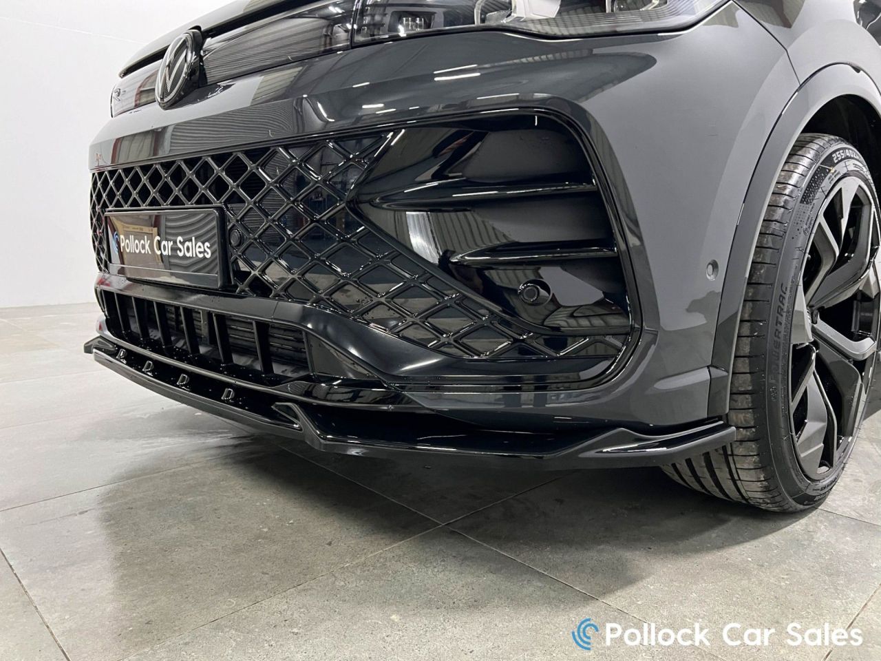 2024 VOLKSWAGEN TIGUAN 2.0 TDI R-Line SUV 5dr Diesel DSG Euro 6 (s/s) (150 ps) 21",Aero Kit,Black - vehicle photo 17 for sale on PureCar