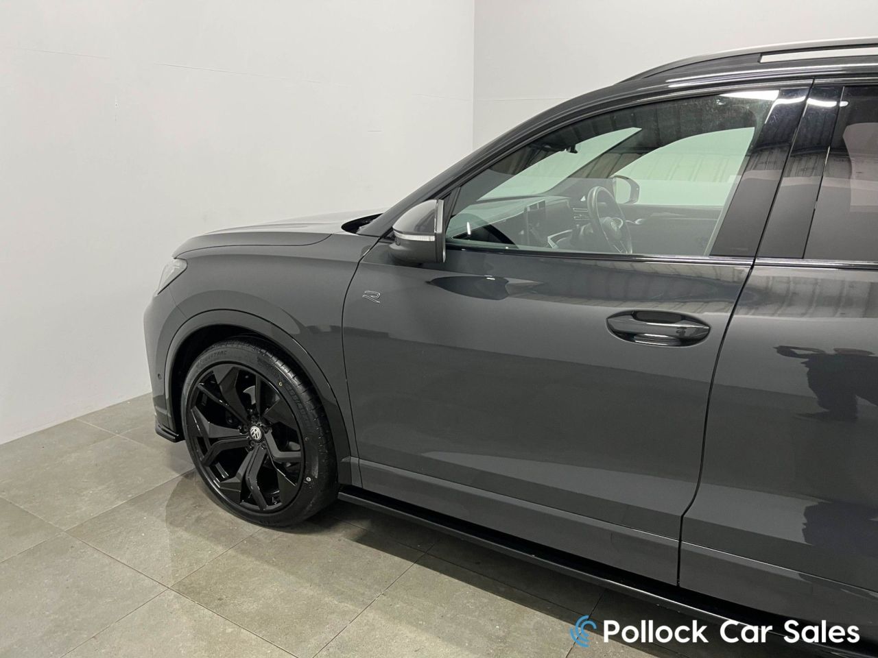 2024 VOLKSWAGEN TIGUAN 2.0 TDI R-Line SUV 5dr Diesel DSG Euro 6 (s/s) (150 ps) 21",Aero Kit,Black - vehicle photo 24 for sale on PureCar