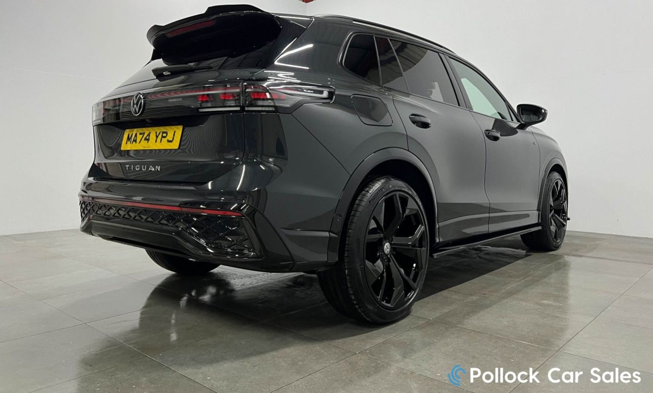 2024 VOLKSWAGEN TIGUAN 2.0 TDI R-Line SUV 5dr Diesel DSG Euro 6 (s/s) (150 ps) 21",Aero Kit,Black - vehicle photo 25 for sale on PureCar