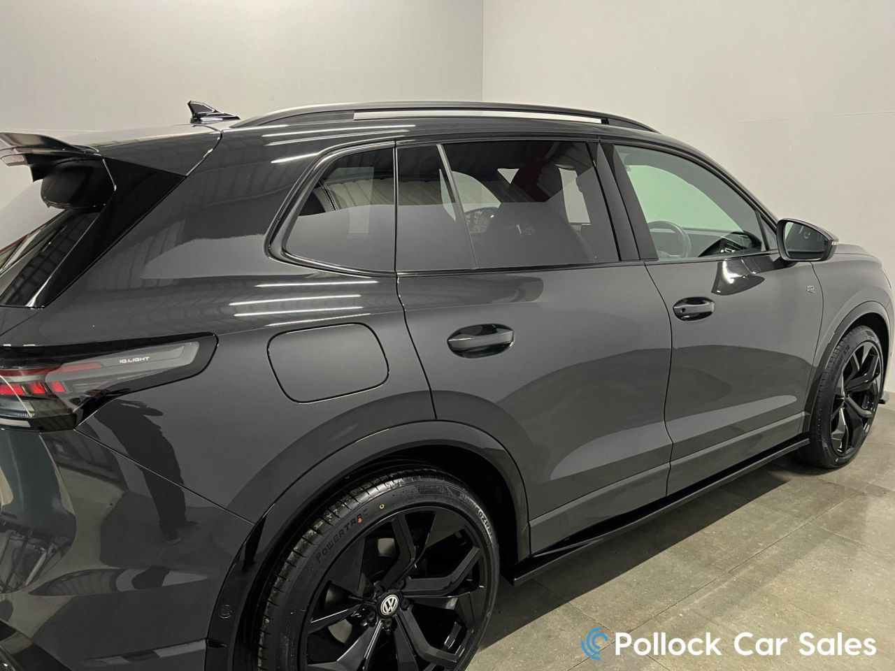 2024 VOLKSWAGEN TIGUAN 2.0 TDI R-Line SUV 5dr Diesel DSG Euro 6 (s/s) (150 ps) 21",Aero Kit,Black - vehicle photo 27 for sale on PureCar