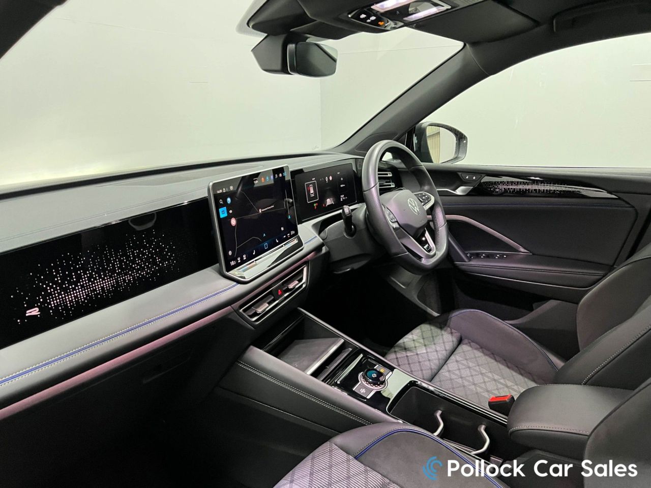 2024 VOLKSWAGEN TIGUAN 2.0 TDI R-Line SUV 5dr Diesel DSG Euro 6 (s/s) (150 ps) 21",Aero Kit,Black - vehicle photo 34 for sale on PureCar