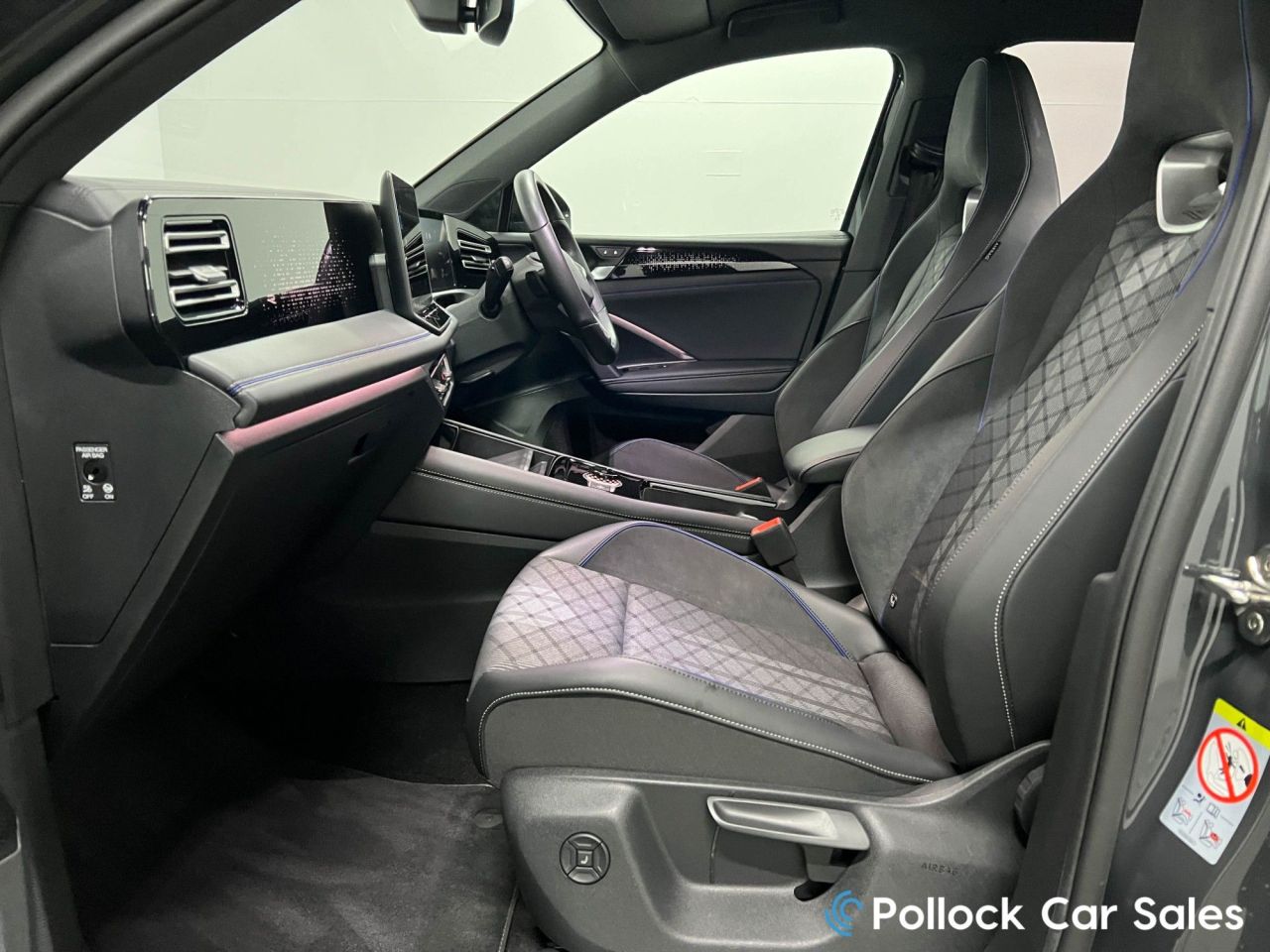 2024 VOLKSWAGEN TIGUAN 2.0 TDI R-Line SUV 5dr Diesel DSG Euro 6 (s/s) (150 ps) 21",Aero Kit,Black - vehicle photo 35 for sale on PureCar