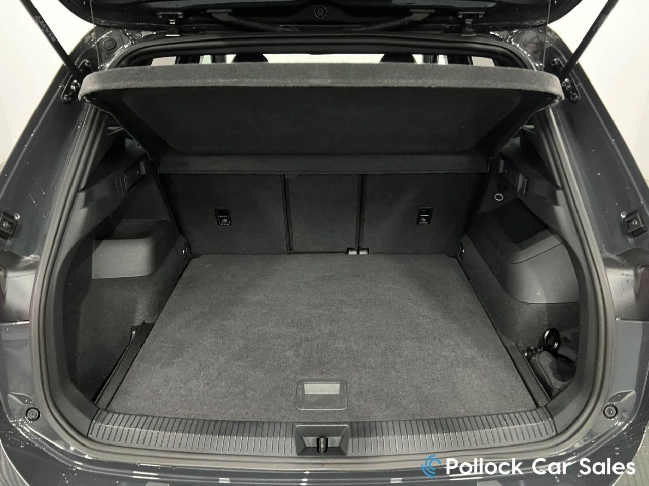 2024 VOLKSWAGEN TIGUAN 2.0 TDI R-Line SUV 5dr Diesel DSG Euro 6 (s/s) (150 ps) 21",Aero Kit,Black - vehicle photo 67 for sale on PureCar