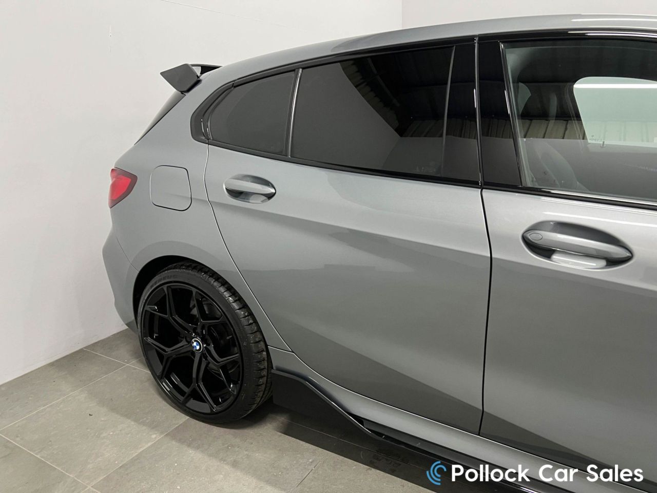 2024 BMW 1 SERIES 1.5 118i M Sport (LCP) Hatchback 5dr Petrol DCT Euro 6 (s/s) (136 ps) 19" M - vehicle photo 10 for sale on PureCar