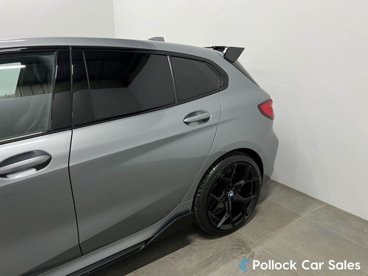 2024 BMW 1 SERIES 1.5 118i M Sport (LCP) Hatchback 5dr Petrol DCT Euro 6 (s/s) (136 ps) 19" M - vehicle photo 15 for sale on PureCar