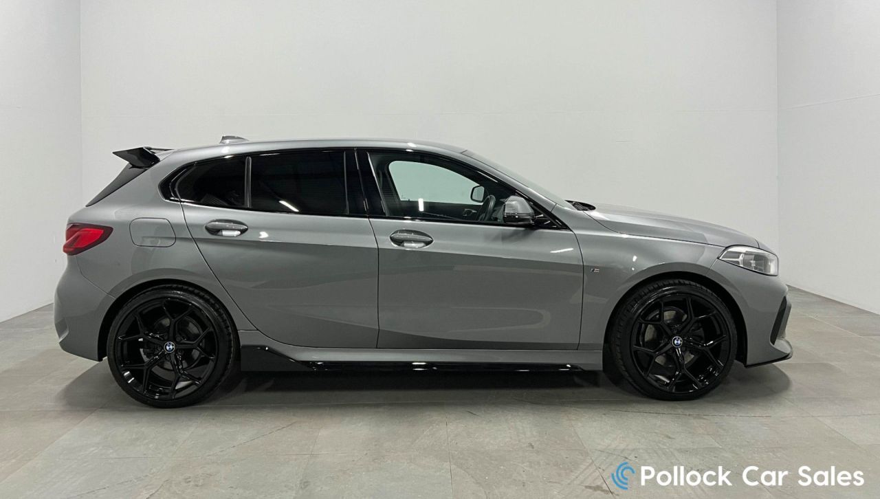2024 BMW 1 SERIES 1.5 118i M Sport (LCP) Hatchback 5dr Petrol DCT Euro 6 (s/s) (136 ps) 19" M - vehicle photo 4 for sale on PureCar