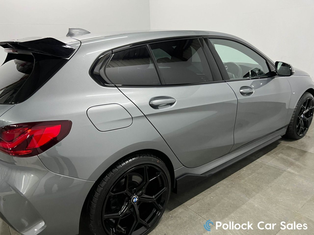 2024 BMW 1 SERIES 1.5 118i M Sport (LCP) Hatchback 5dr Petrol DCT Euro 6 (s/s) (136 ps) 19" M - vehicle photo 27 for sale on PureCar