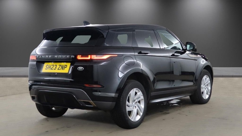 2023 Land Rover Range Rover Evoque — image 4