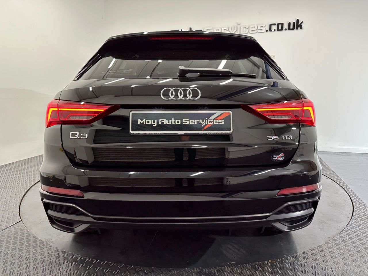 2019 AUDI Q3 S Line - vehicle photo 6 for sale on PureCar