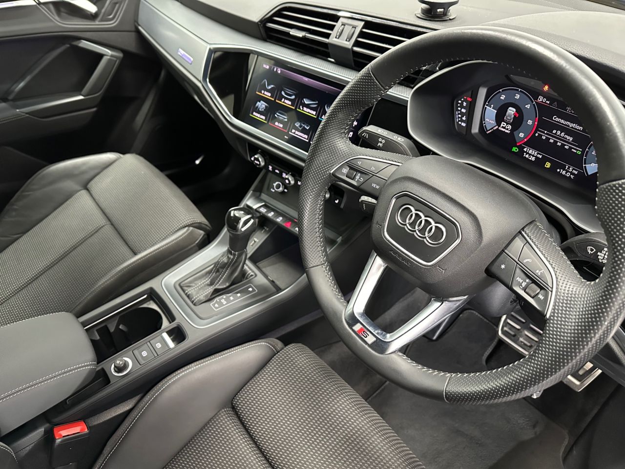 2019 AUDI Q3 S Line - vehicle photo 15 for sale on PureCar
