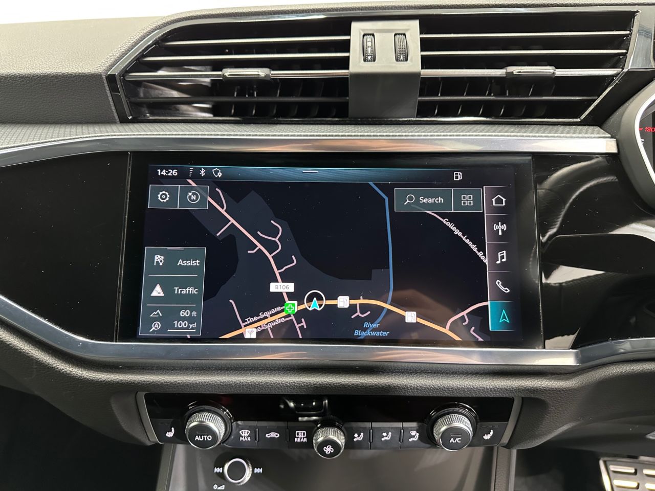 2019 AUDI Q3 S Line - vehicle photo 17 for sale on PureCar