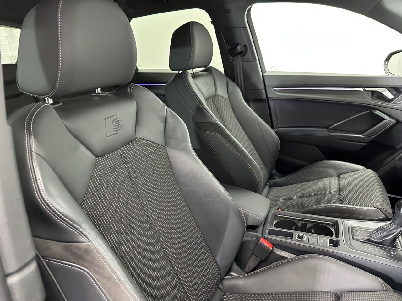 2019 AUDI Q3 S Line - vehicle photo 21 for sale on PureCar