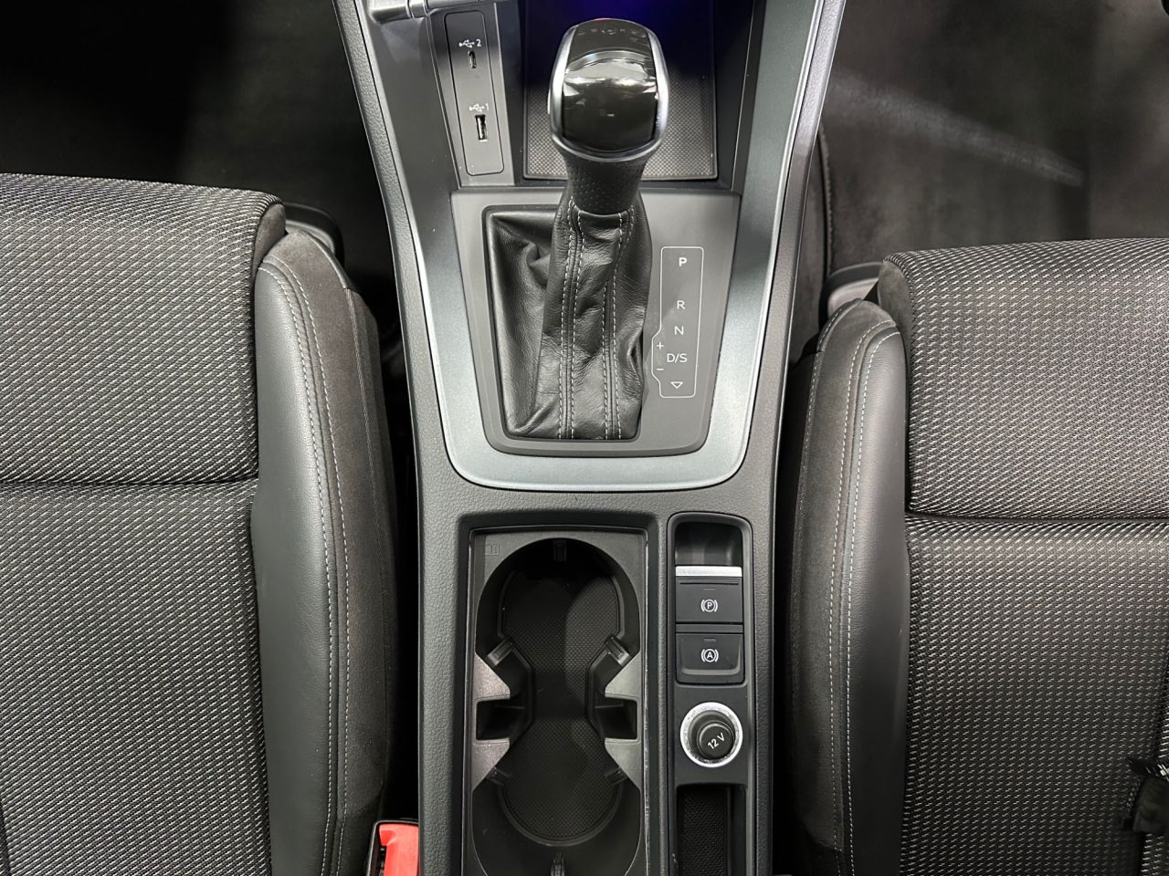 2019 AUDI Q3 S Line - vehicle photo 22 for sale on PureCar