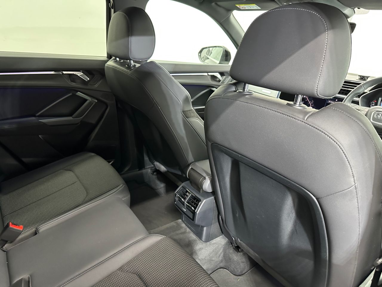 2019 AUDI Q3 S Line - vehicle photo 25 for sale on PureCar