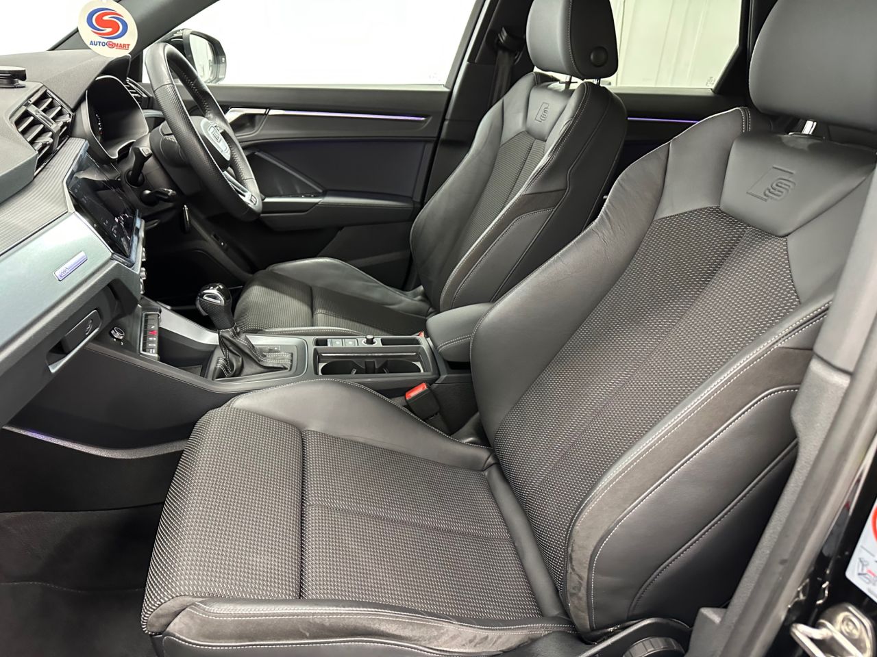 2019 AUDI Q3 S Line - vehicle photo 30 for sale on PureCar