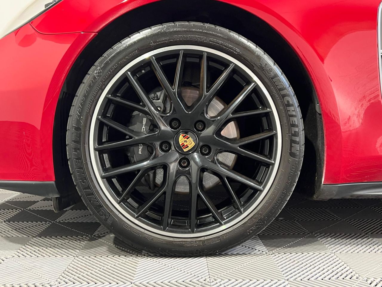 2022 PORSCHE PANAMERA 2.9 V6 4 Platinum Edition Saloon 5dr Petrol PDK 4WD Euro 6 (s/s) (330 ps) M - vehicle photo 16 for sale on PureCar