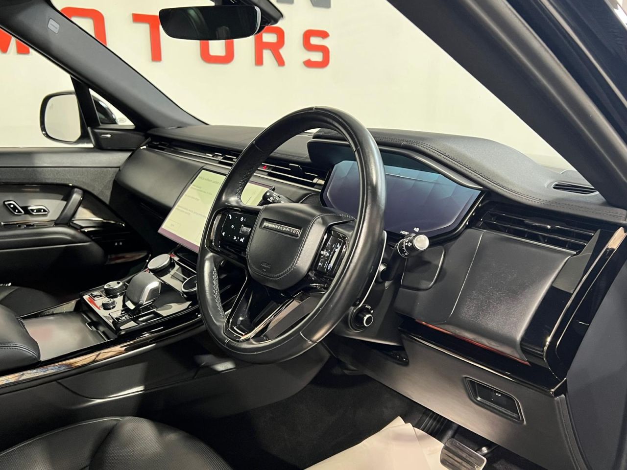 2023 LAND ROVER RANGE ROVER SPORT 3.0 D300 MHEV Dynamic SE SUV 5dr Diesel Auto 4WD Euro 6 (s/s) (300 ps) Blac - vehicle photo 7 for sale on PureCar