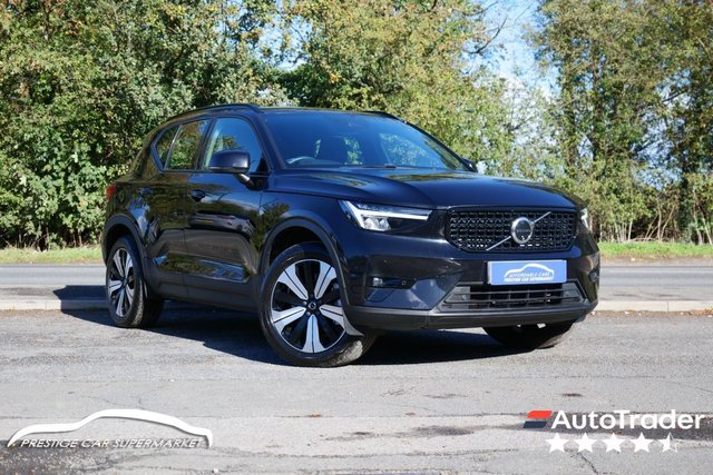 2023 Volvo XC40