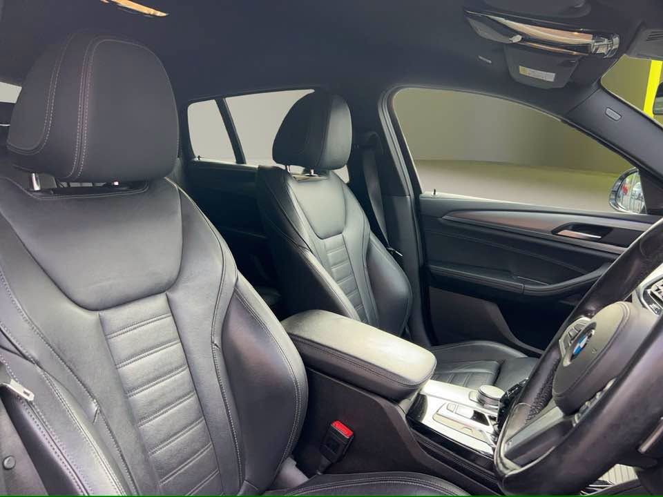 2019 BMW X4 3.0 M40d SUV 5dr Diesel Auto xDrive Euro 6 (s/s) (326 ps) - vehicle photo 10 for sale on PureCar