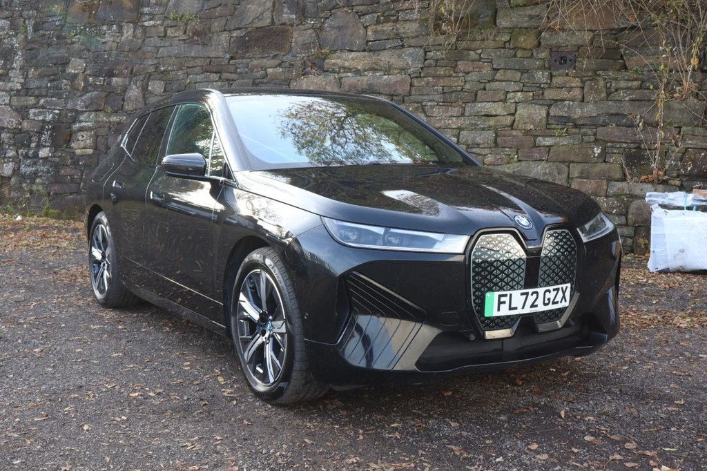 Black 2022 BMW iX SUV/Crossover All-wheel drive Automatic
