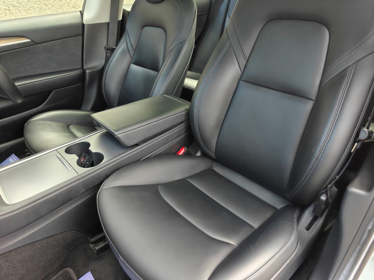 2021 TESLA Model 3 (Dual Motor) Long Range Saloon 4dr Electric Auto 4WDE (346 ps) - vehicle photo 11 for sale on PureCar