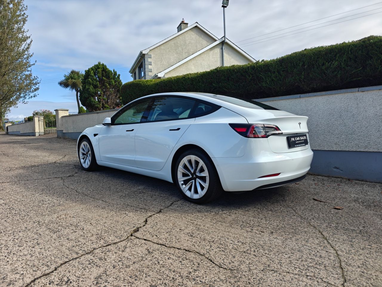 2021 TESLA Model 3 (Dual Motor) Long Range Saloon 4dr Electric Auto 4WDE (346 ps) - vehicle photo 5 for sale on PureCar
