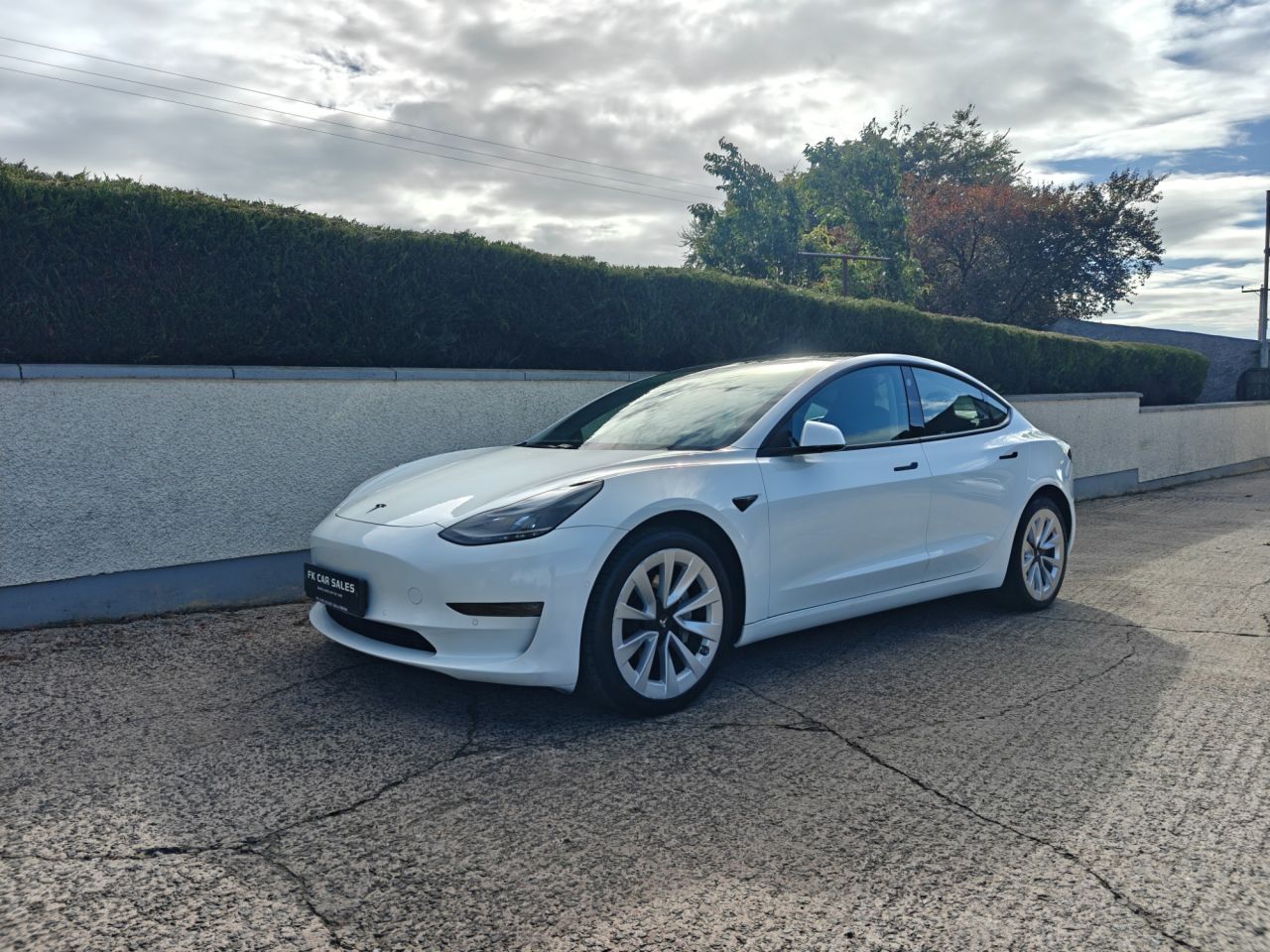 2021 TESLA Model 3 (Dual Motor) Long Range Saloon 4dr Electric Auto 4WDE (346 ps) - vehicle photo 3 for sale on PureCar