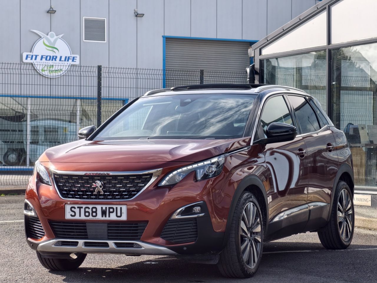 2019 PEUGEOT 1.5 BlueHDi GT Line Premium SUV 5dr Diesel EAT Euro 6 (s/s) (130 ps) - vehicle photo 13 for sale on PureCar