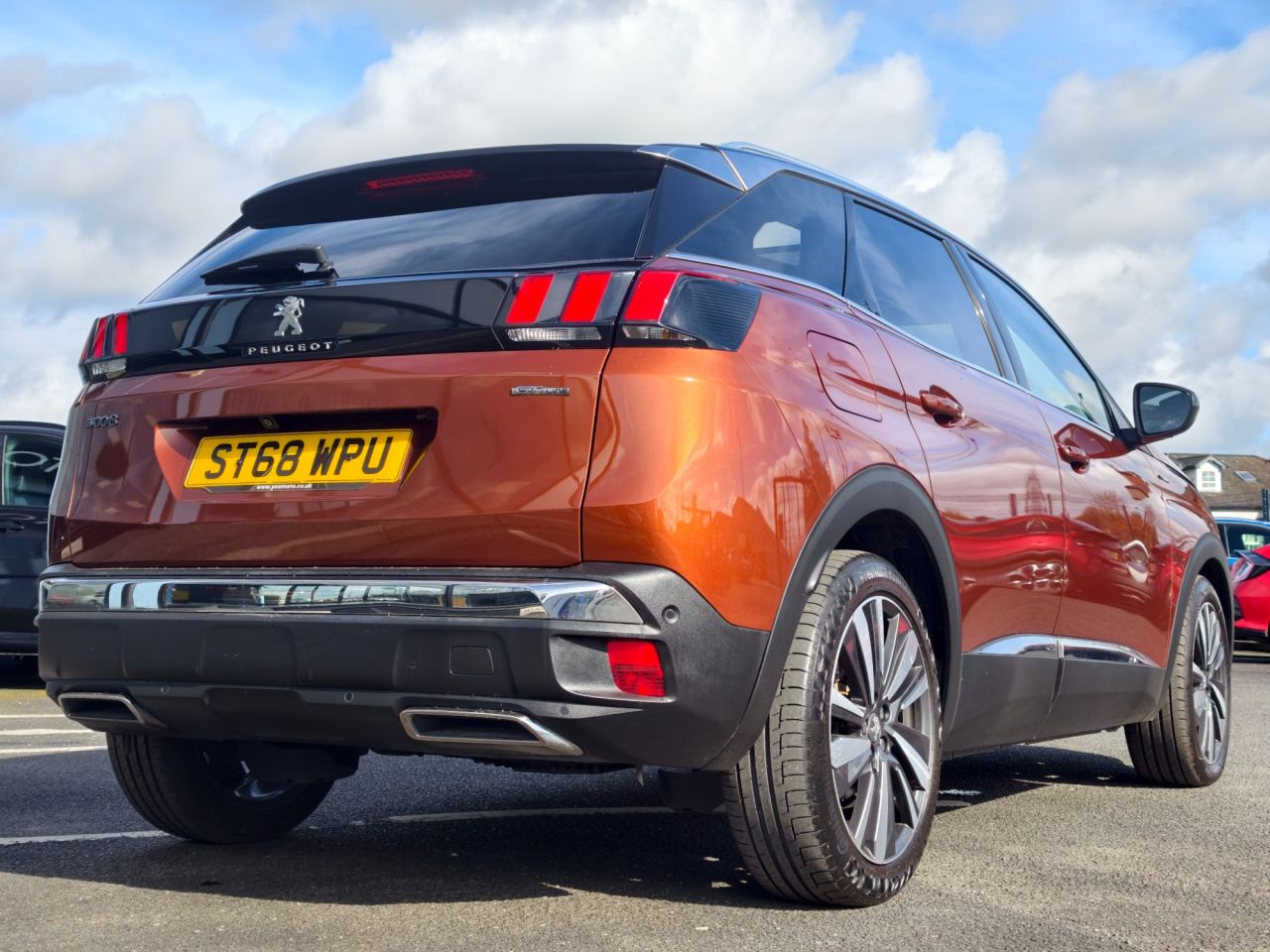 2019 PEUGEOT 1.5 BlueHDi GT Line Premium SUV 5dr Diesel EAT Euro 6 (s/s) (130 ps) - vehicle photo 18 for sale on PureCar
