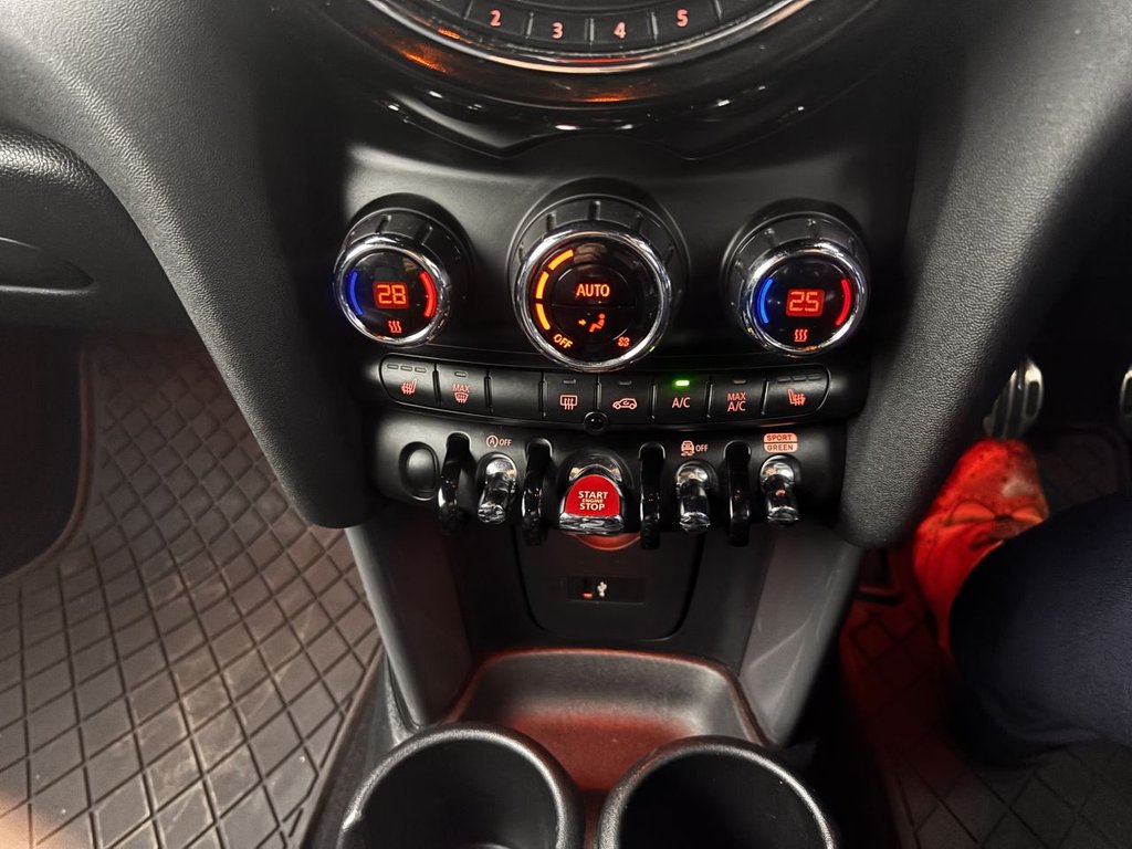 2020 MINI Hatch — image 10